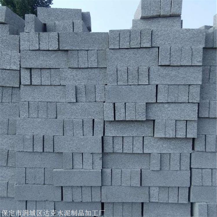 沧州南皮水泥砖厂 达克200-100-50水泥砖与水泥制品加工的匠心之选